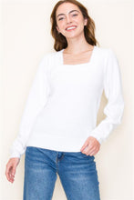Load image into Gallery viewer, Square neck pullover
