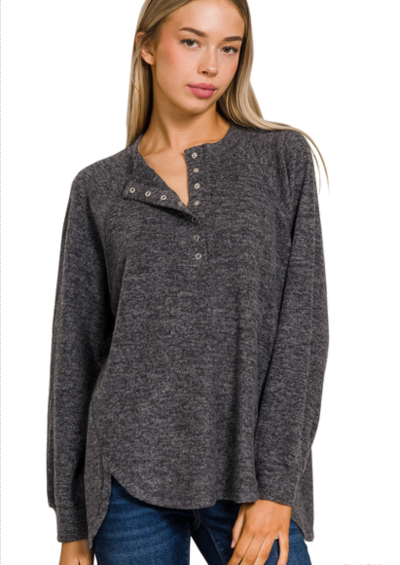 OVERSIZED 7-BUTTON HENLEY PLACKET SWEATER